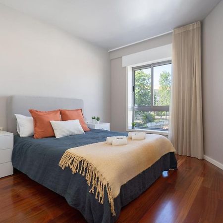 Carolina Roomy & Modern Apartment OOporto Extérieur photo