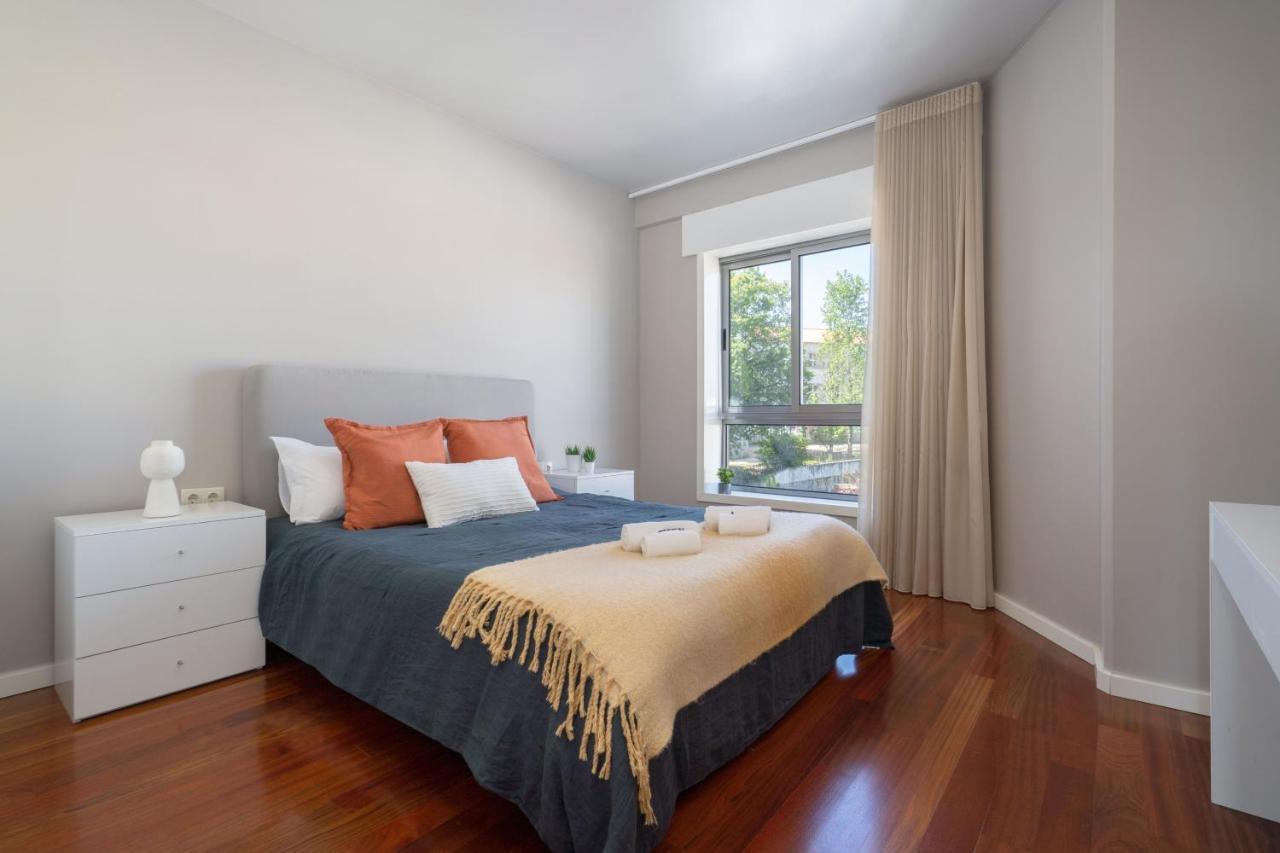 Carolina Roomy & Modern Apartment OOporto Extérieur photo